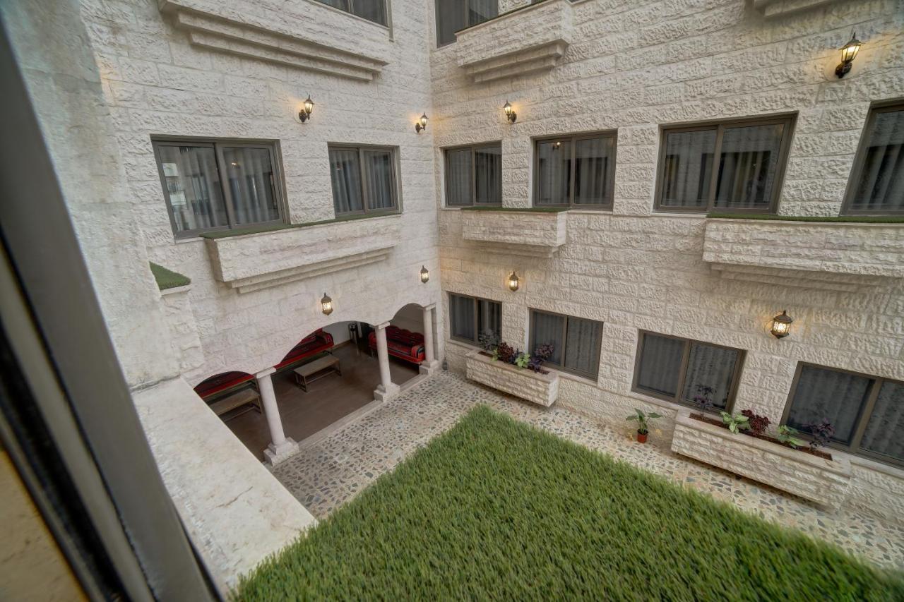 Crystal Hotel Áqaba Exterior foto